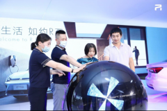 成功挑战五环六圈的当天，这家车企还完成了八店启动和首批用户交车！