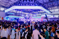 上演天花板级营业！广汽传祺牵手卡琳娜在ChinaJoy鲨疯！
