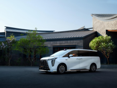 商务接待不慌、带娃出行不烦：传祺向往M8乾崑藏着成年人的松弛感密码