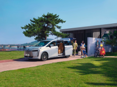 给传祺跪了！大厂底蕴加持，这款MPV堪称出行体验天花板